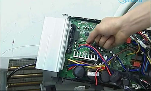 尉氏美的空调电话是多少